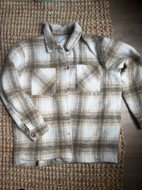 Time and Tru Cream and Tan Plaid Shacket